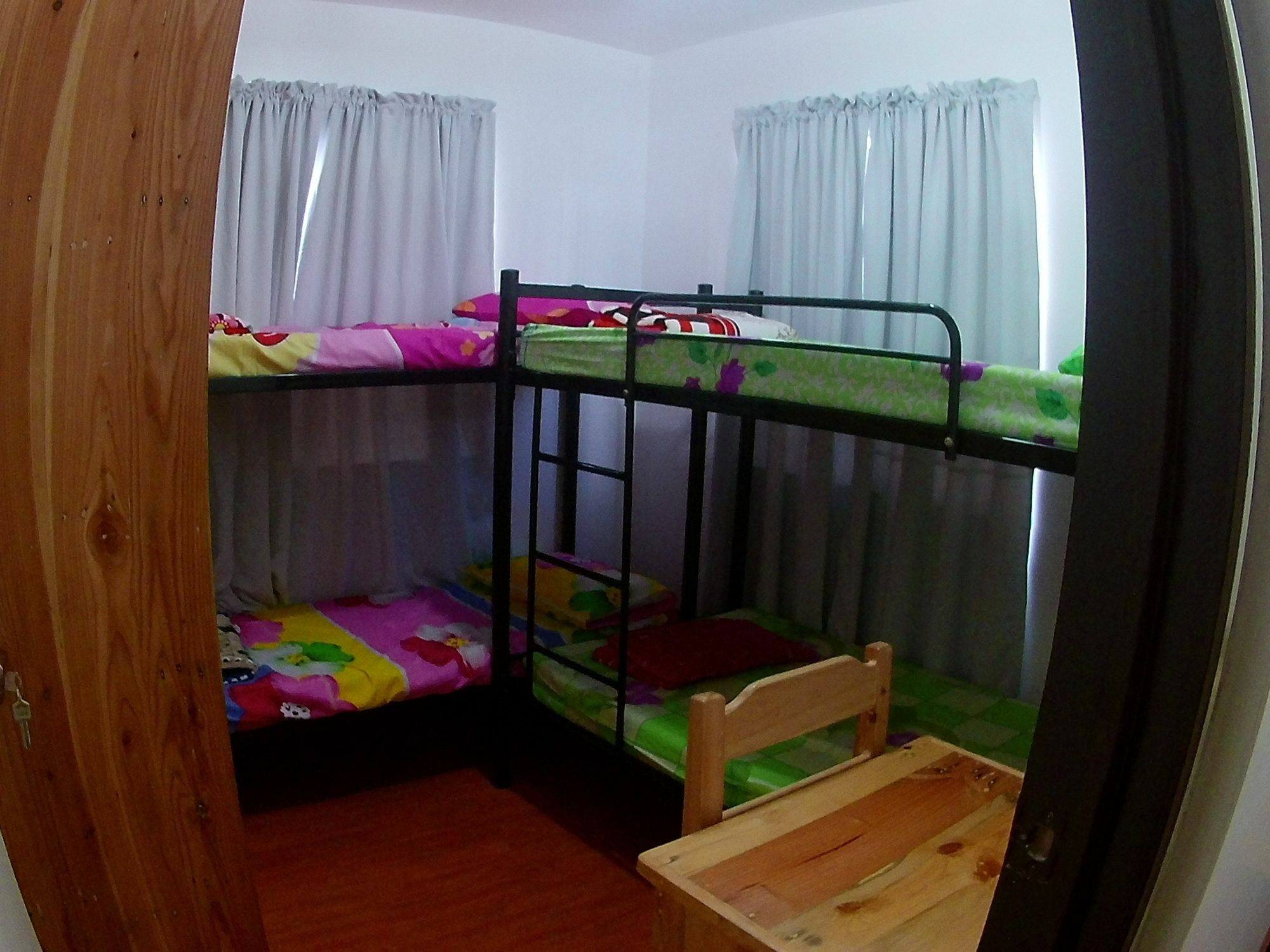 Sofia Bellevue Condominium Кесон Сити Екстериор снимка